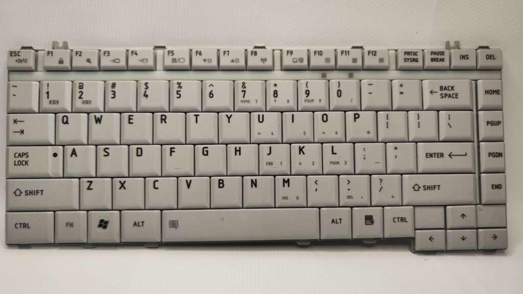 viber_изображение_2023-02-02_17-34-14-959 Toshiba Qosmio Satellite Keyboard 6037B0017302 - Image 1